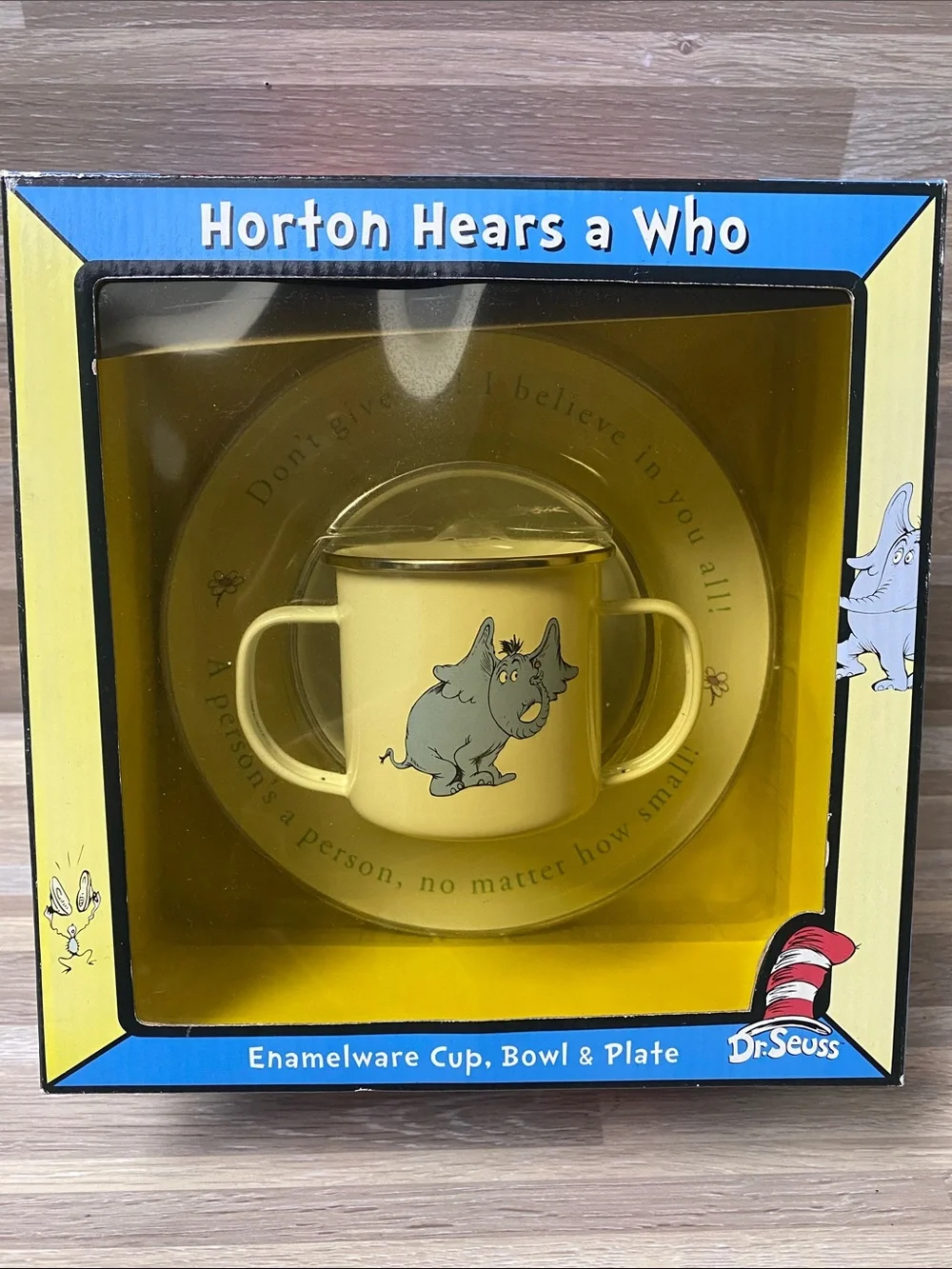 Dr. Seuss Horton Hears a Who Enamelware Cup Bowl & Plate Set toddler kids set